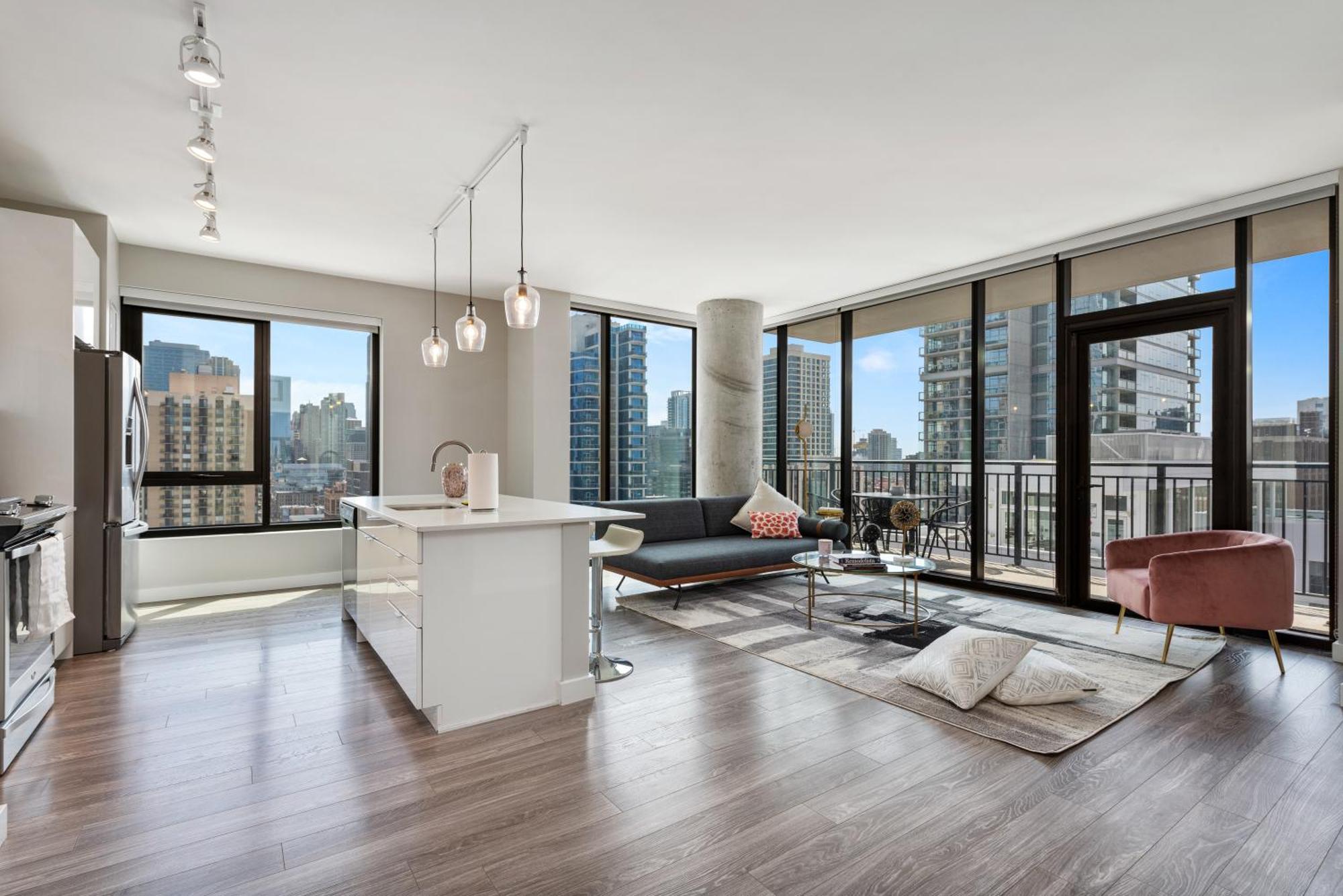 Aurelien Spacious Apartments In The Heart Of Gold Coast Чикаго Экстерьер фото